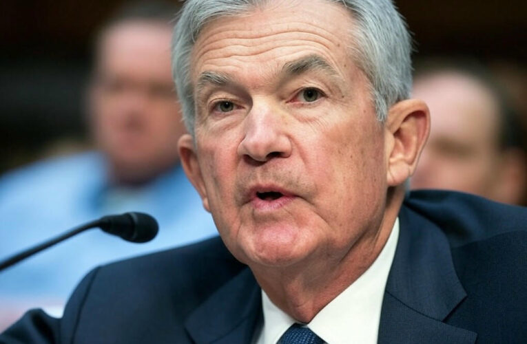 Powell Faces Pressure: Fed’s Tough Stance on Interest Rates Sparks Debate