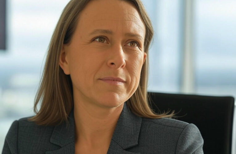 Genetic Roots Reclaimed: 23andMe Founder Repurchases Company from Bankruptcy
