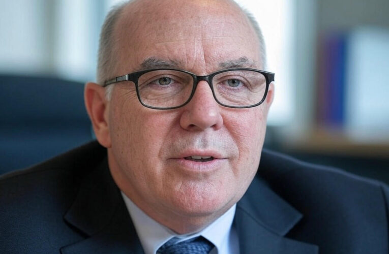 A Visionary Departure: Remembering the Legacy of FedEx Pioneer Fred Smith