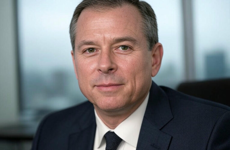 HSBC Chairman Mark Tucker Heads Back to AIA: A Strategic Shift in Leadership