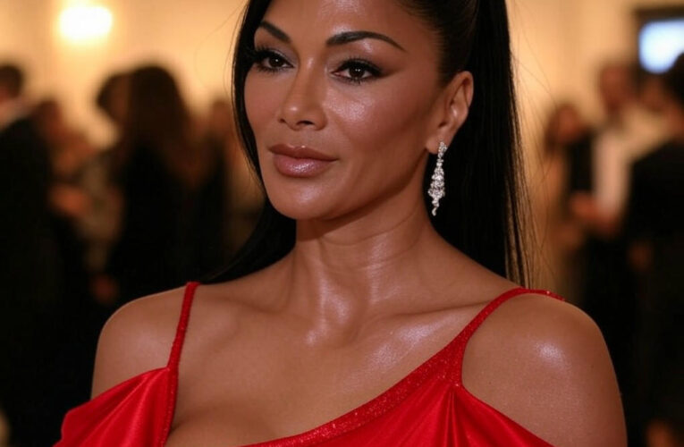 Nicole Scherzinger Shines Bright at Tony Awards 2025 with Glamour and Grace