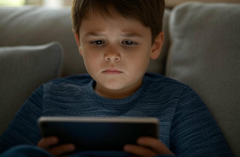 Digital Distraction: The Hidden Cost of Handing Kids a Screen