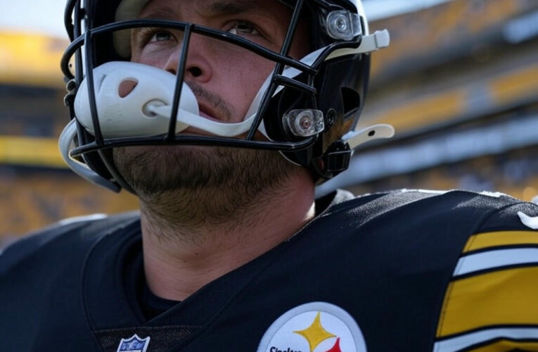 Steelers Tight End Slams Door on Jonnu Smith Trade Rumors