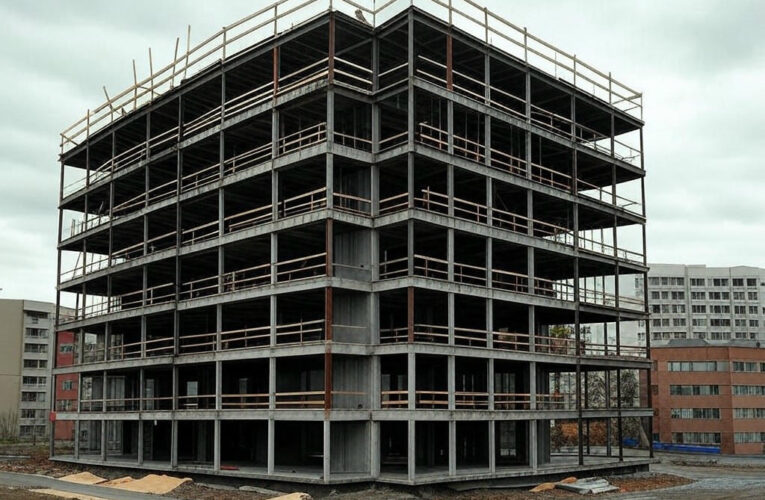 Housing Construction Hits Rock Bottom: Tariffs and Uncertainty Take Toll