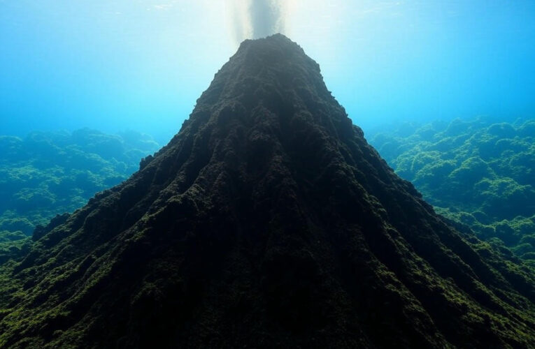 Countdown to Eruption: Live Stream of Pacific Northwest Underwater Volcano in 2025